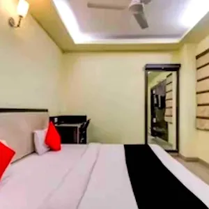 Hotel Collection O Kashi ***