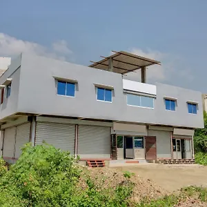3* Hotel O Mayur